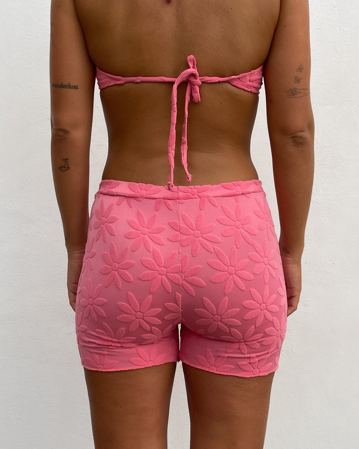 FLOWER SHORTS